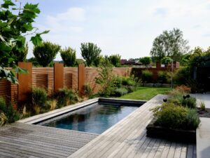 Pool im Garten planen – warum ein Erstgespräch im Winter sinnvoll ist